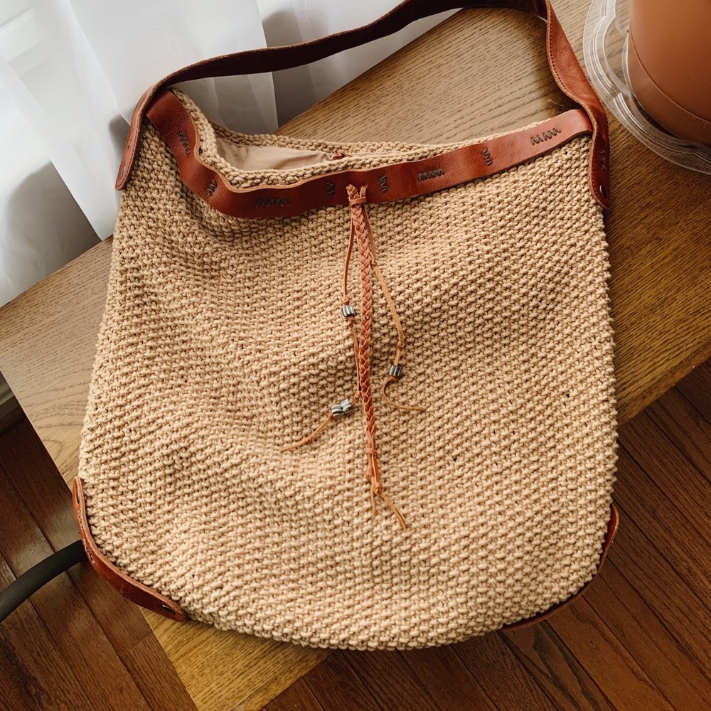 Lucky Brand Woven Bag 🍀